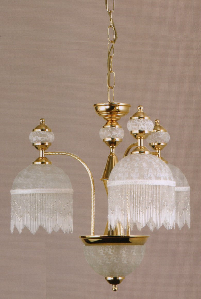 Люстра Ls  Luce art.87423, производство Италия; Высота:50 ;Диаметр:50;Глубина: ; Количество ламп: 3; E-14 Максимальная мощность лампы:40 Вт.;  Цена: ;  