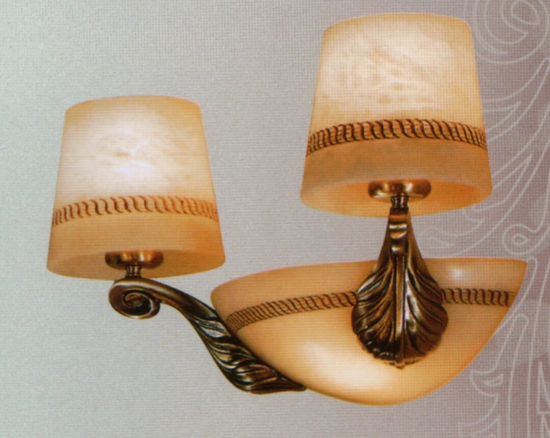 Бра Possoni art.2505a2+1, производство Италия; Высота:28;Диаметр:55 ;Глубина:24 ; Количество ламп: 3; Максимальная мощность лампы:40 Вт.; Цвет: бронза, тено – красная медь;  Цена: ; 