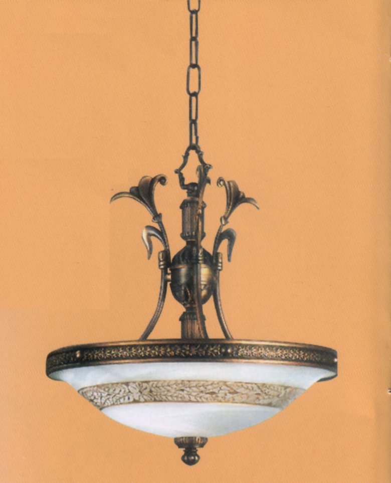 Люстра Vidrios Granada art.2009_40p, производство Испания; Высота:50 ;Диаметр:41;Глубина: ; Количество ламп:3хЕ14 ; Максимальная мощность лампы:40 Вт.;   Цена: ; 