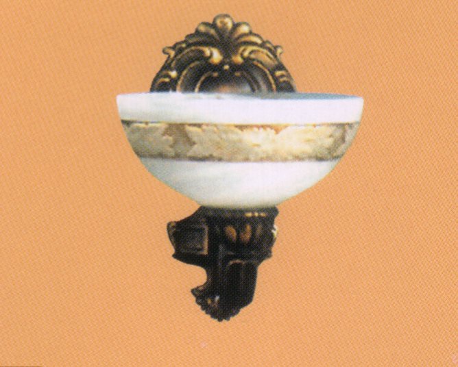 Бра Vidrios Granada art.2009_a1, производство Испания; Высота:23 ;Диаметр:18;Глубина: ; Количество ламп:1хЕ27 ; Максимальная мощность лампы:60 Вт.;   Цена: ; 