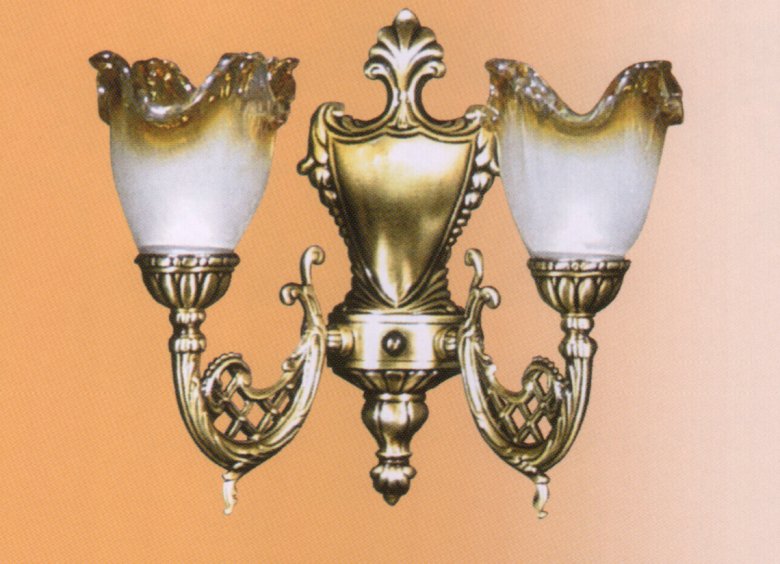 Бра Vidrios Granada art.2055_a2, производство Испания; Высота:28 ;Диаметр:44;Глубина: ; Количество ламп:2хЕ14 ; Максимальная мощность лампы:40 Вт.;   Цена: ; 