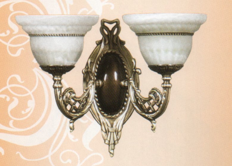 Бра Vidrios Granada art.2058_a2, производство Испания; Высота:30 ;Диаметр:38;Глубина: ; Количество ламп:2хЕ27 ; Максимальная мощность лампы:60 Вт.;   Цена: ; 