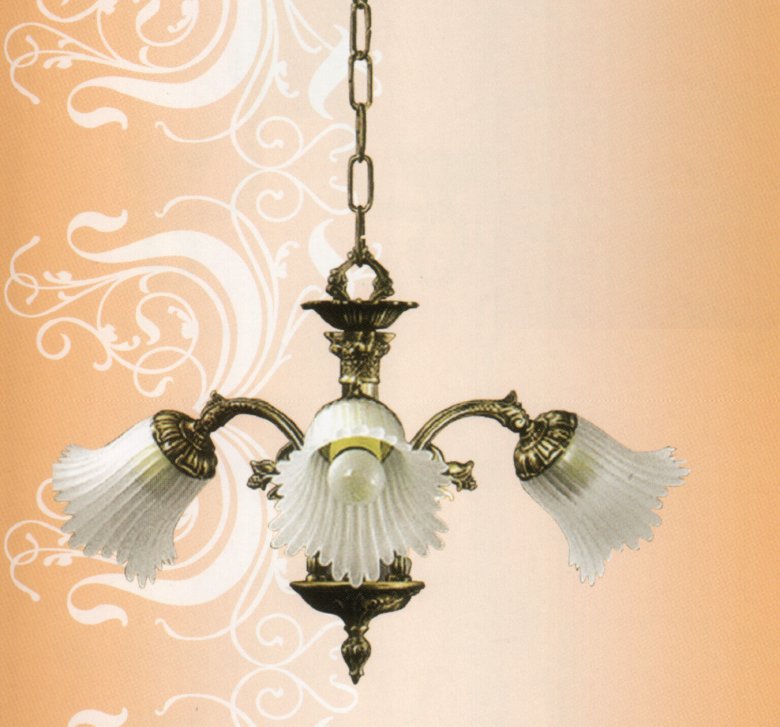 Люстра Vidrios Granada art.6850_3, производство Испания; Высота:38 ;Диаметр:54;Глубина: ; Количество ламп:3хЕ27 ; Максимальная мощность лампы:60 Вт.;   Цена: ; 