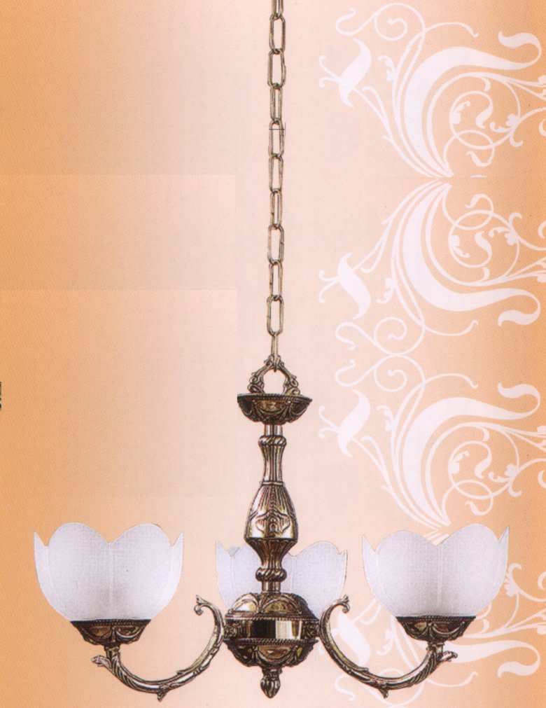 Люстра Vidrios Granada art.7003_3, производство Испания; Высота:38 ;Диаметр:59;Глубина: ; Количество ламп:3хЕ27 ; Максимальная мощность лампы:60 Вт.;   Цена: ; 